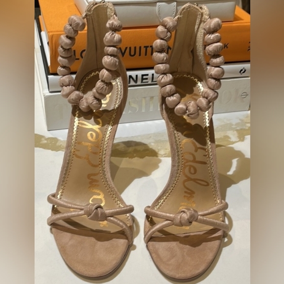 Sam edelman nude pom pom shoes - Picture 2 of 3